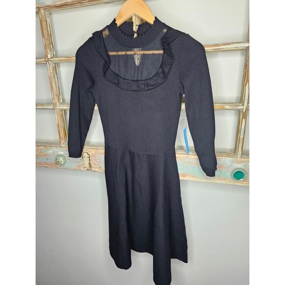 Draper James Dresses & Skirts - NWT Draper James Black Dress w/ Ruffle Bib neckline & polka dot lace size XS